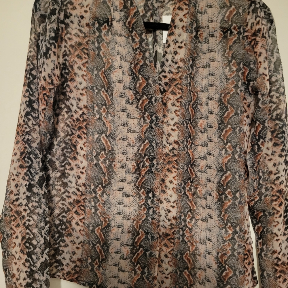 NWT RD STYLE Ladies long sleeve blouse, size extra small